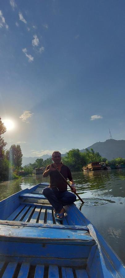 Green View Group Of Houseboats Srīnagar Zewnętrze zdjęcie